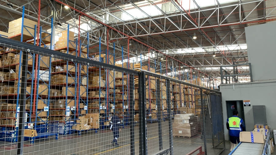 To Let commercial Property for Rent in Gosforth Park Gauteng