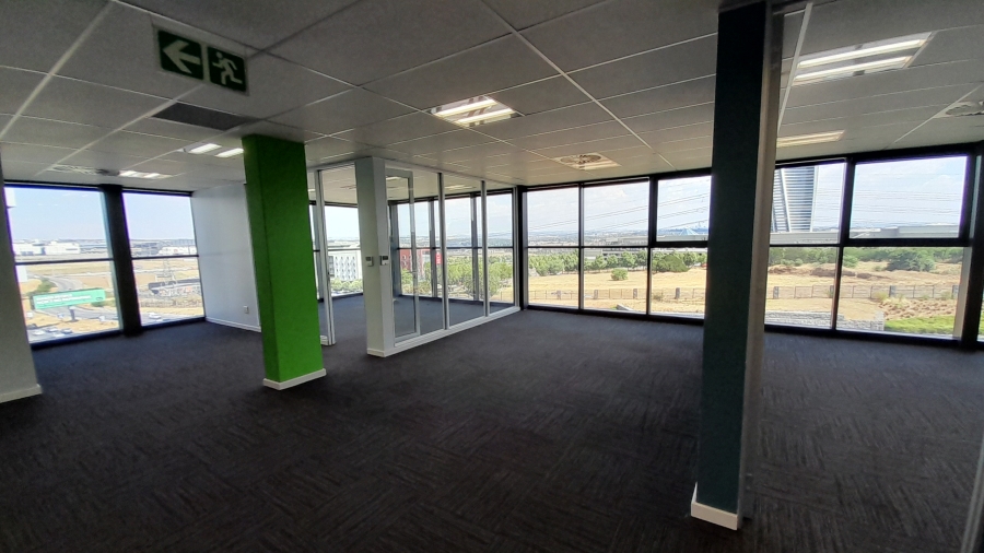 To Let commercial Property for Rent in Vorna Valley Gauteng