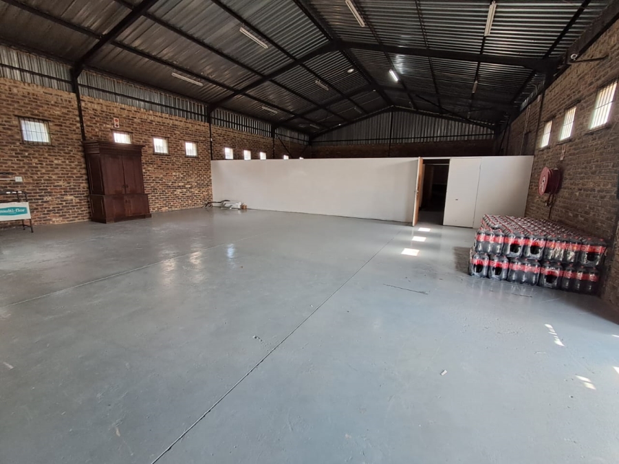 To Let commercial Property for Rent in Duncanville Gauteng