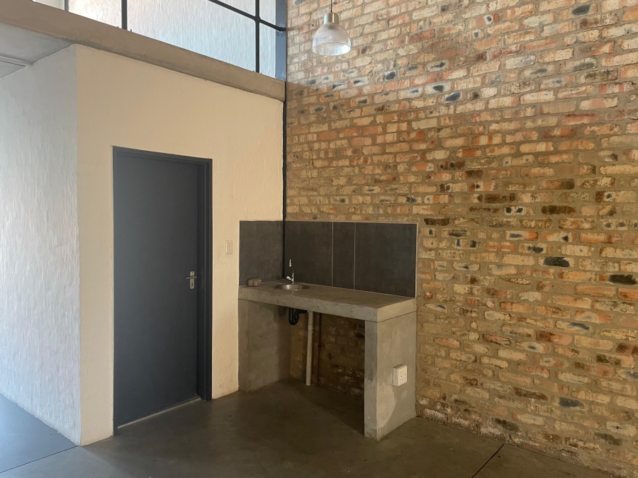 To Let commercial Property for Rent in President Park Gauteng