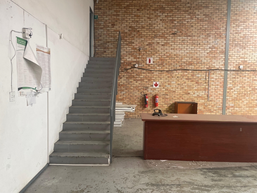 To Let commercial Property for Rent in Grand Central Gauteng