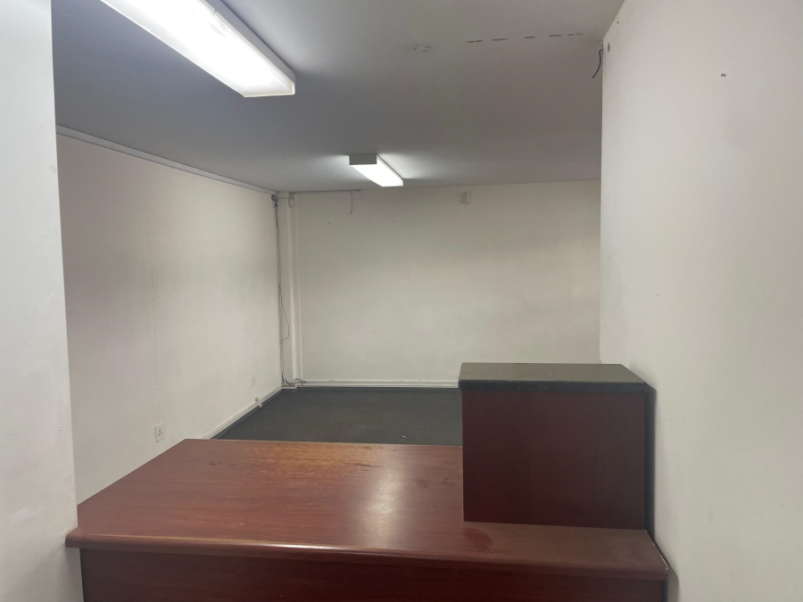 To Let commercial Property for Rent in Grand Central Gauteng