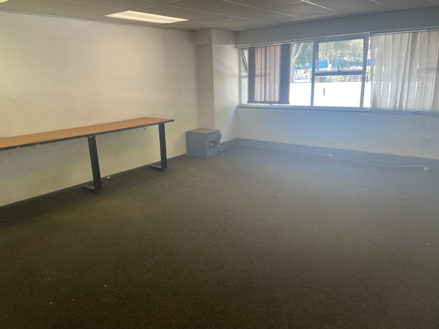 To Let commercial Property for Rent in Grand Central Gauteng