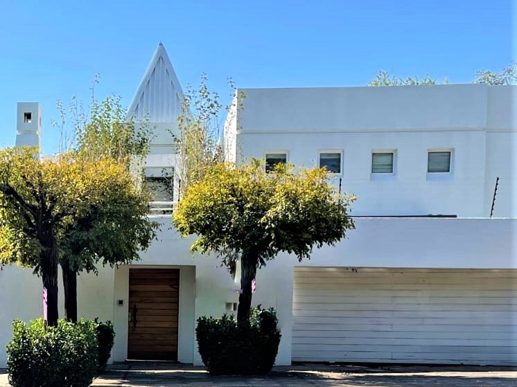 4 Bedroom Property for Sale in Brooklyn Gauteng