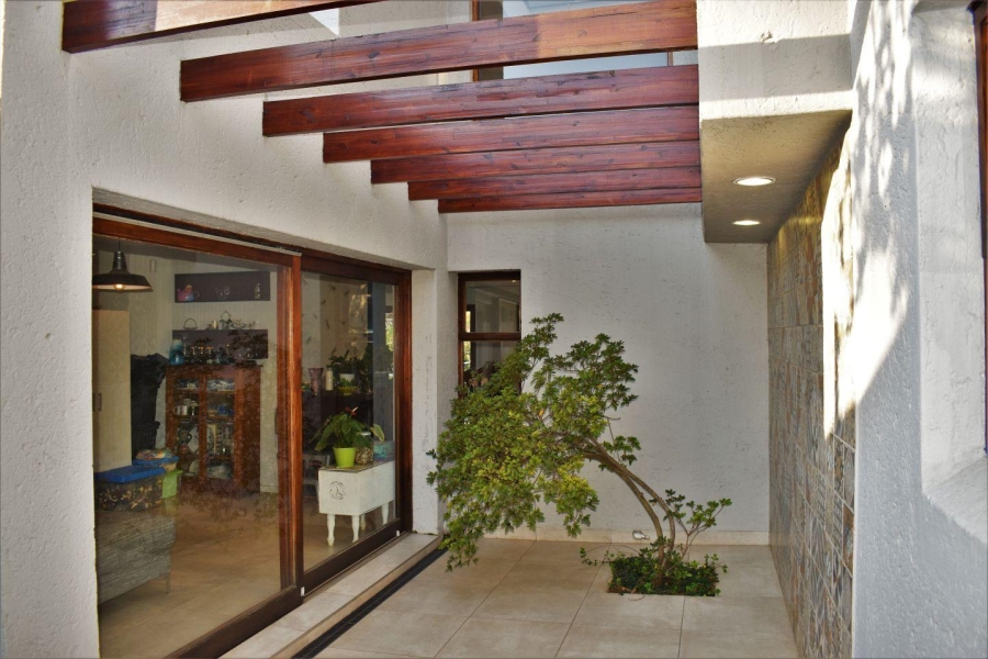 3 Bedroom Property for Sale in Bedfordview Gauteng