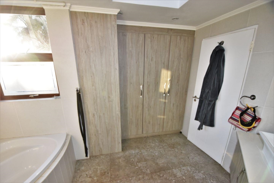 3 Bedroom Property for Sale in Bedfordview Gauteng
