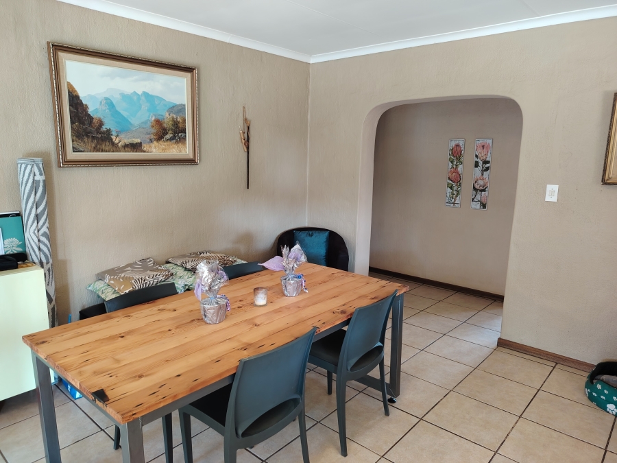 3 Bedroom Property for Sale in Garsfontein Gauteng