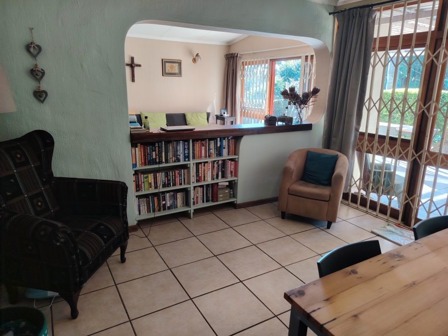 3 Bedroom Property for Sale in Garsfontein Gauteng