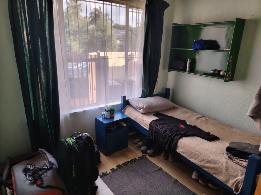 3 Bedroom Property for Sale in Garsfontein Gauteng