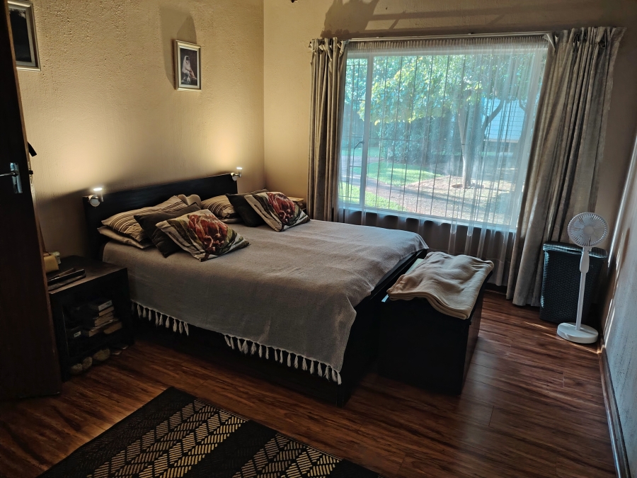 3 Bedroom Property for Sale in Garsfontein Gauteng