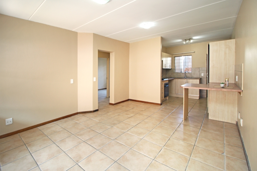 2 Bedroom Property for Sale in Sundowner Gauteng