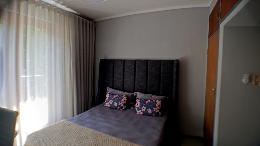 4 Bedroom Property for Sale in Rietondale Gauteng