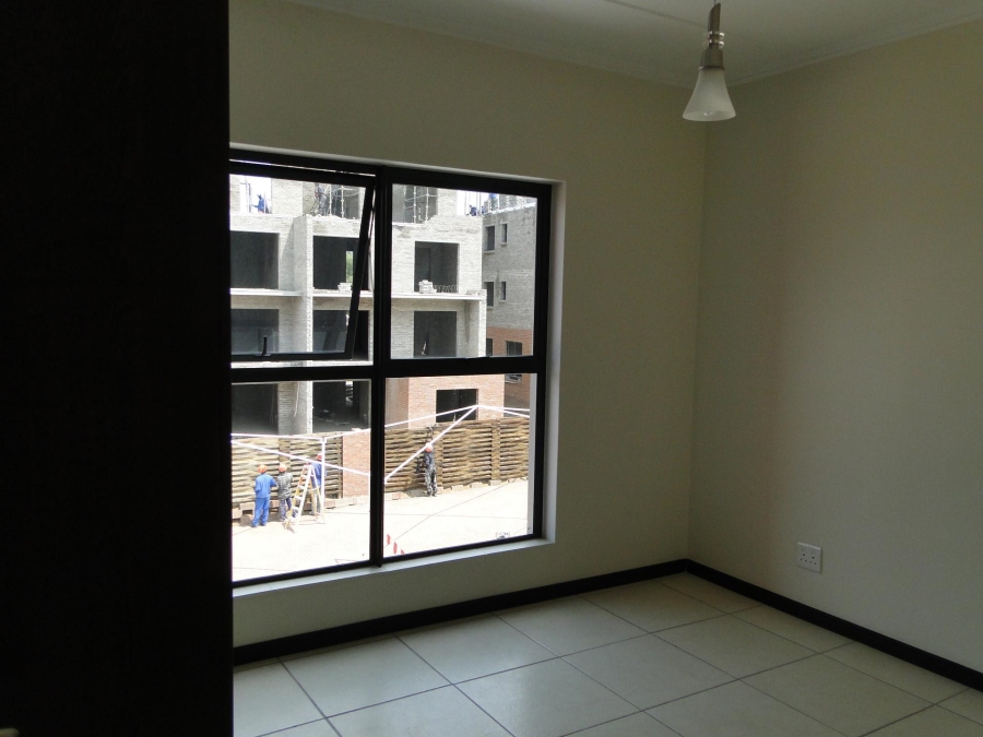 To Let 2 Bedroom Property for Rent in Fourways Gauteng