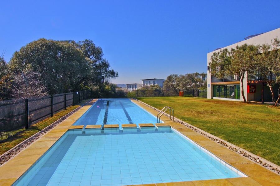 To Let 2 Bedroom Property for Rent in Fourways Gauteng