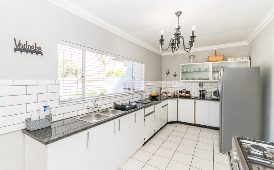 4 Bedroom Property for Sale in Doringkloof Gauteng