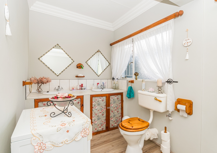 4 Bedroom Property for Sale in Doringkloof Gauteng