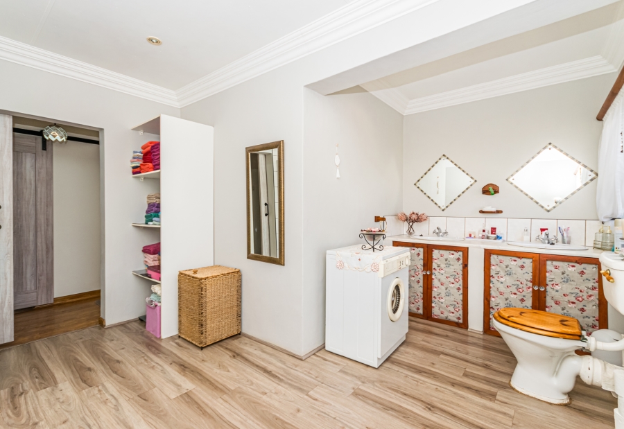 4 Bedroom Property for Sale in Doringkloof Gauteng