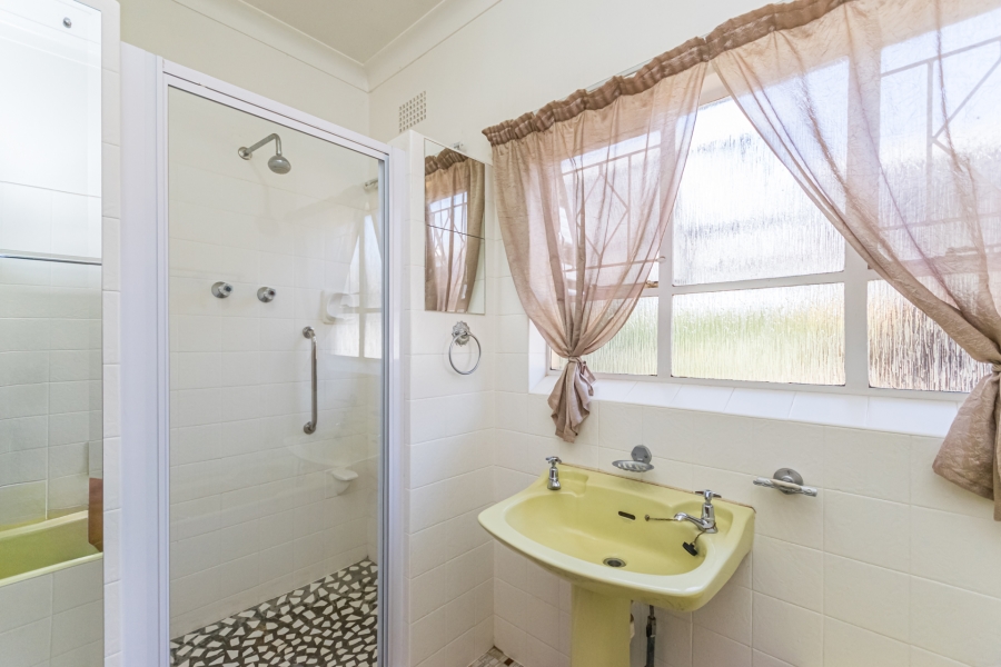 3 Bedroom Property for Sale in Greenhills Gauteng