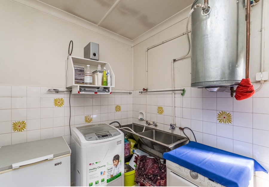 3 Bedroom Property for Sale in Greenhills Gauteng