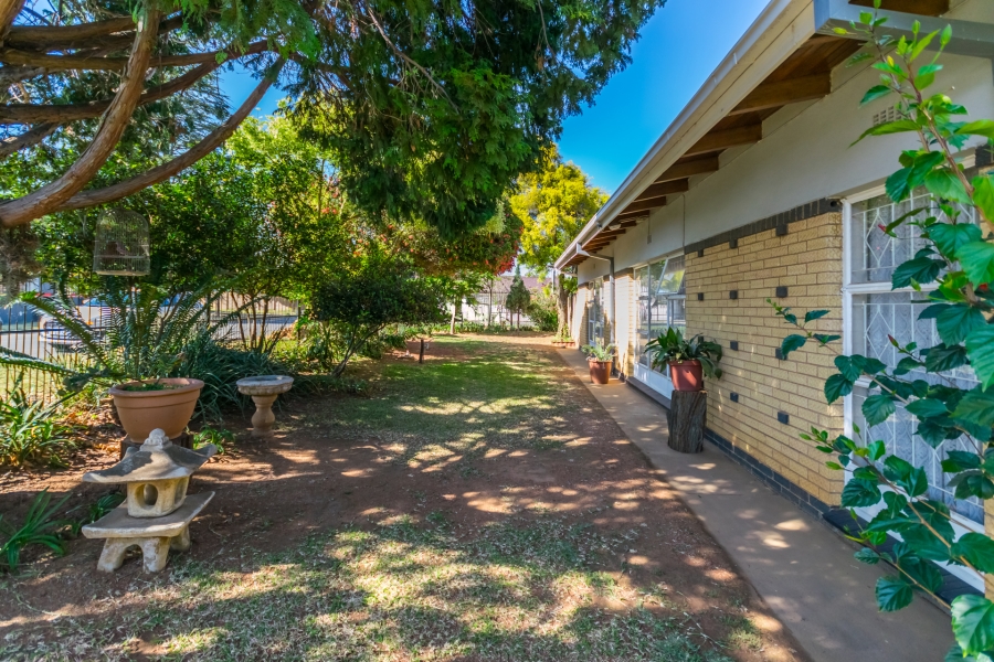 3 Bedroom Property for Sale in Greenhills Gauteng