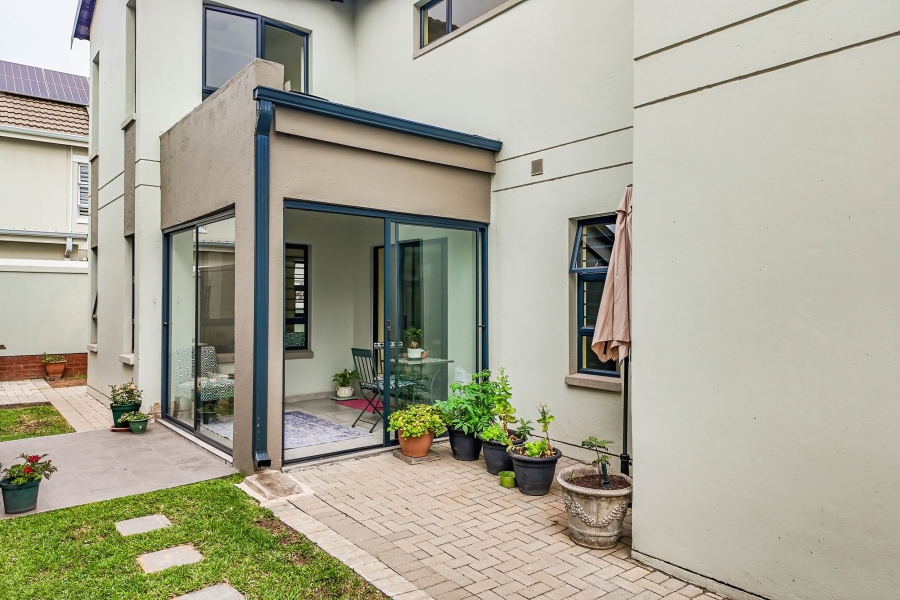 3 Bedroom Property for Sale in Broadacres Gauteng