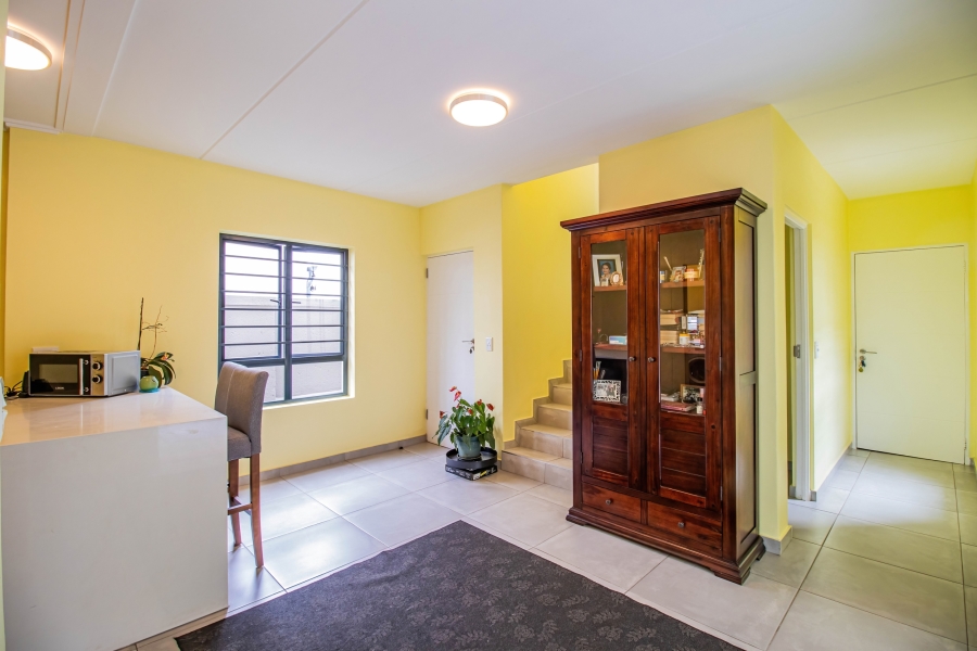 3 Bedroom Property for Sale in Broadacres Gauteng