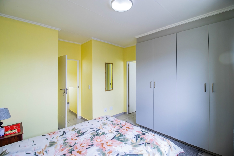 3 Bedroom Property for Sale in Broadacres Gauteng