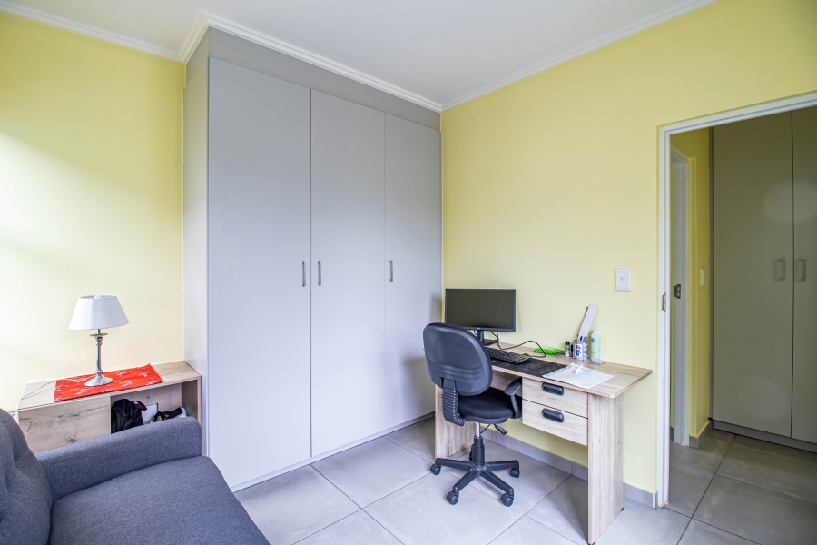 3 Bedroom Property for Sale in Broadacres Gauteng