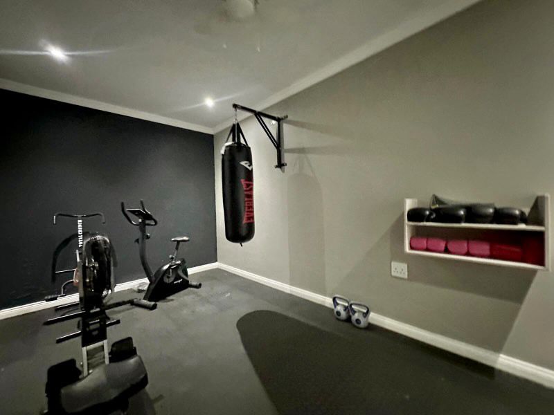 7 Bedroom Property for Sale in Monavoni Gauteng