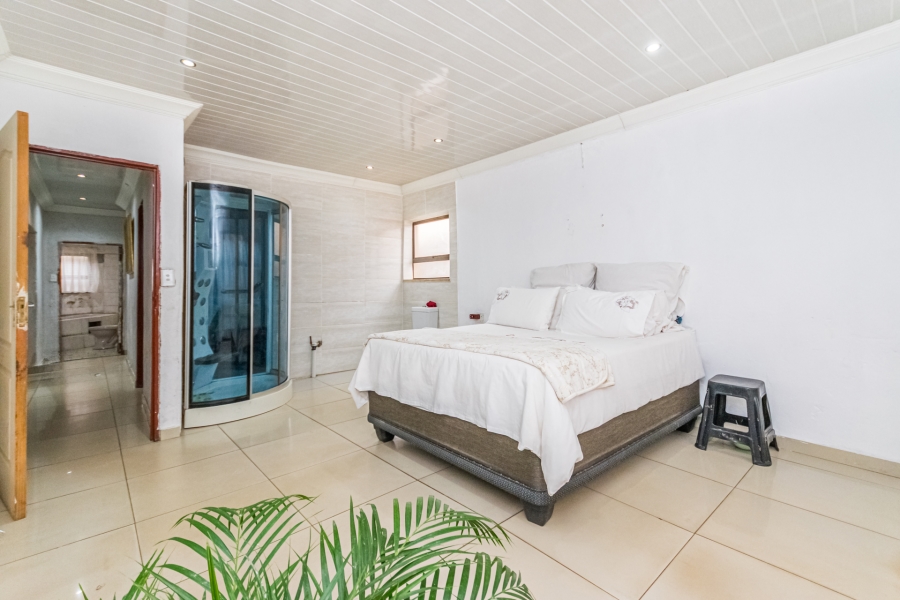 3 Bedroom Property for Sale in Naledi Gauteng