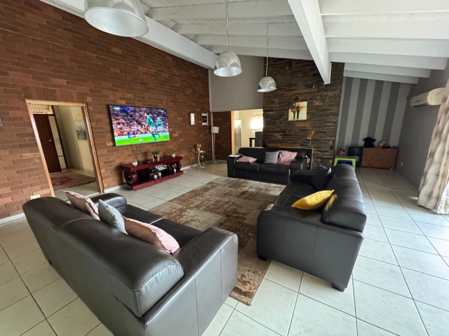 4 Bedroom Property for Sale in Lynnwood Glen Gauteng