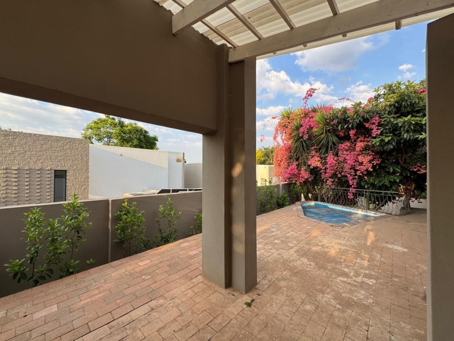 4 Bedroom Property for Sale in Lynnwood Glen Gauteng