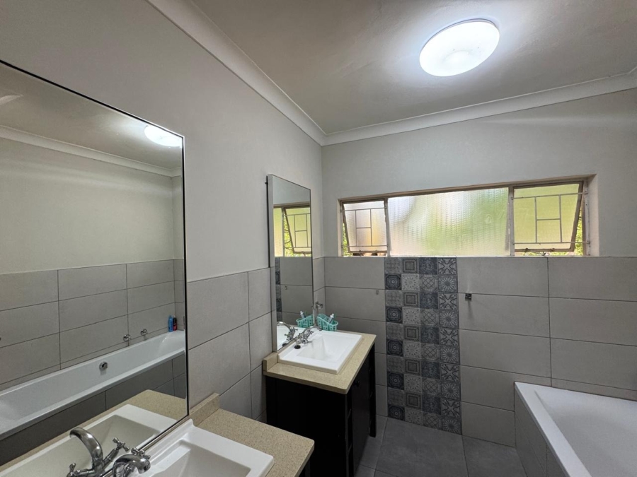 4 Bedroom Property for Sale in Lynnwood Glen Gauteng