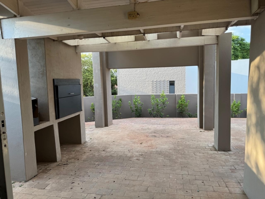 4 Bedroom Property for Sale in Lynnwood Glen Gauteng