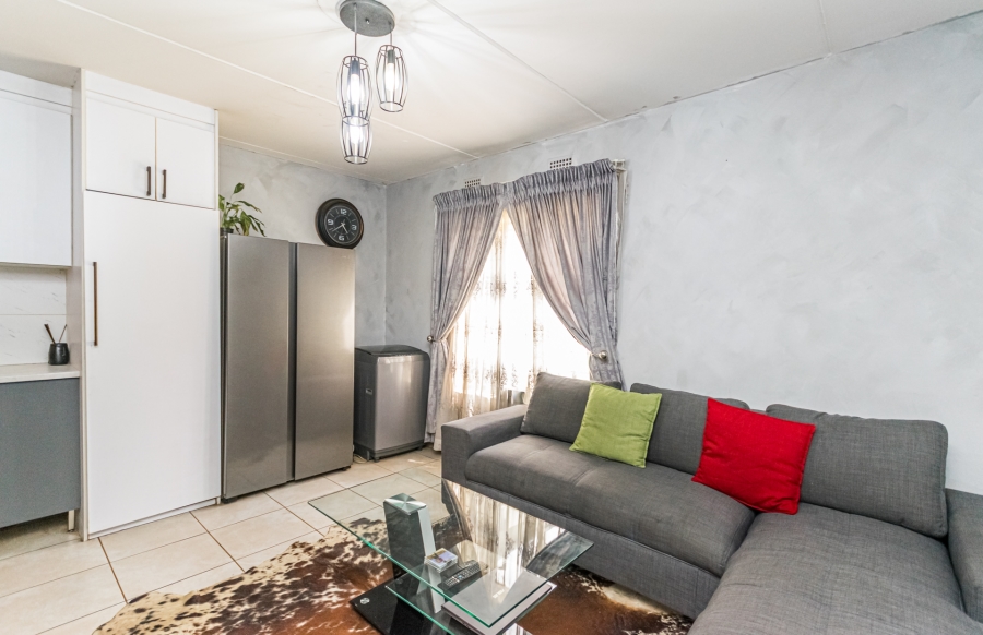 2 Bedroom Property for Sale in Jabulani Gauteng