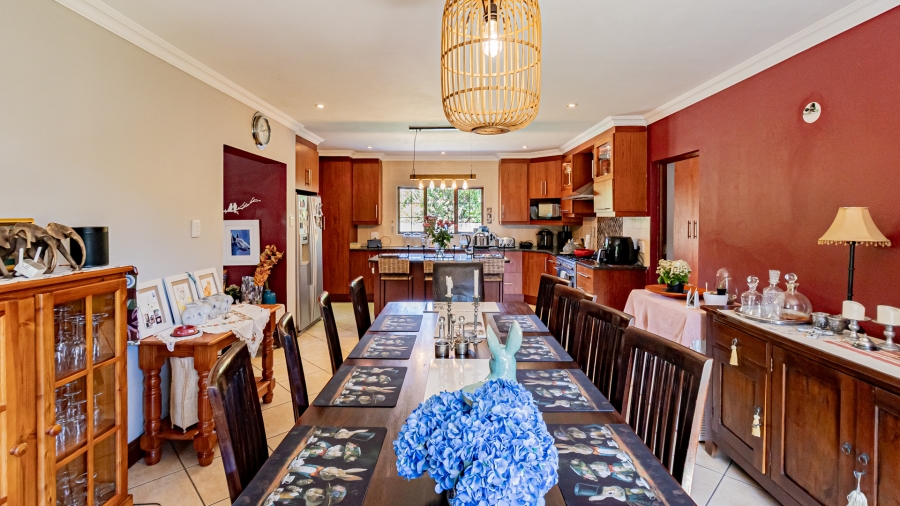 5 Bedroom Property for Sale in The Wilds Gauteng