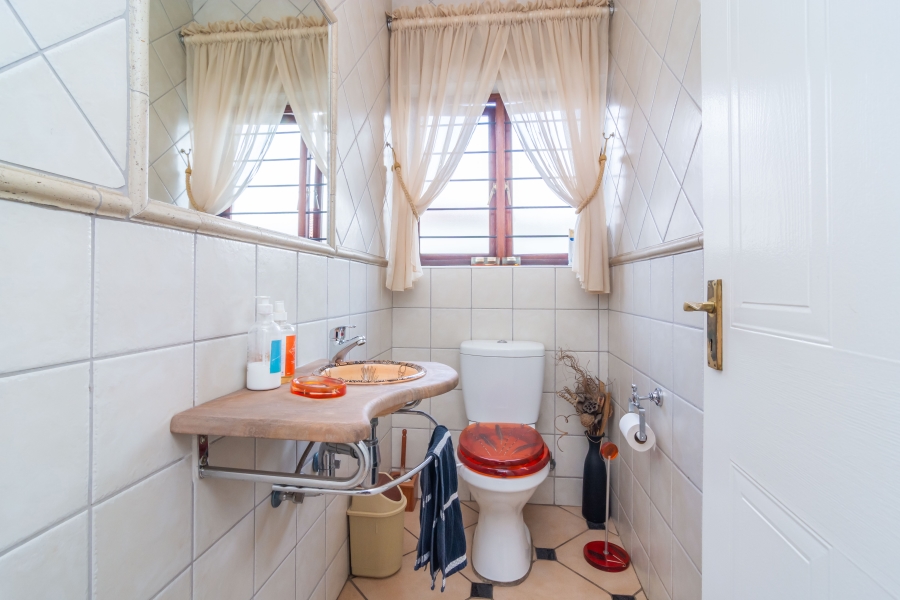 3 Bedroom Property for Sale in Strubensvallei Gauteng