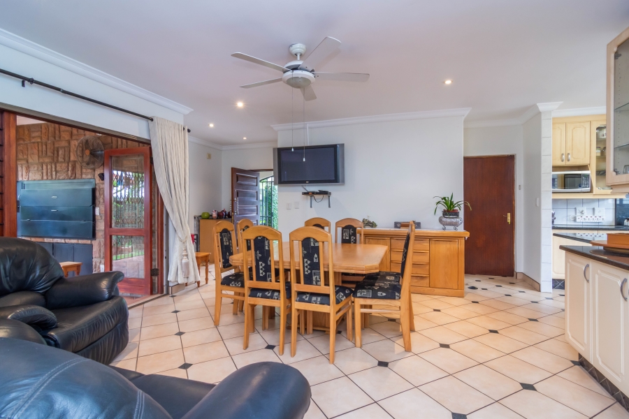 3 Bedroom Property for Sale in Strubensvallei Gauteng