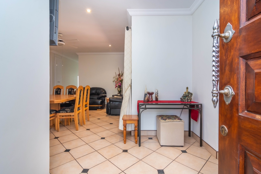 3 Bedroom Property for Sale in Strubensvallei Gauteng