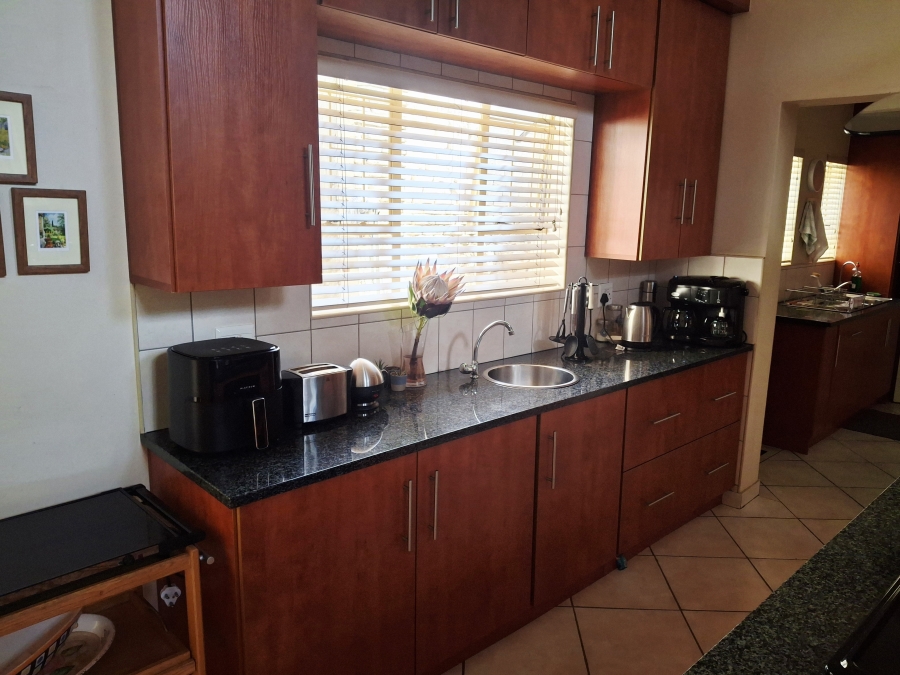 3 Bedroom Property for Sale in Villieria Gauteng