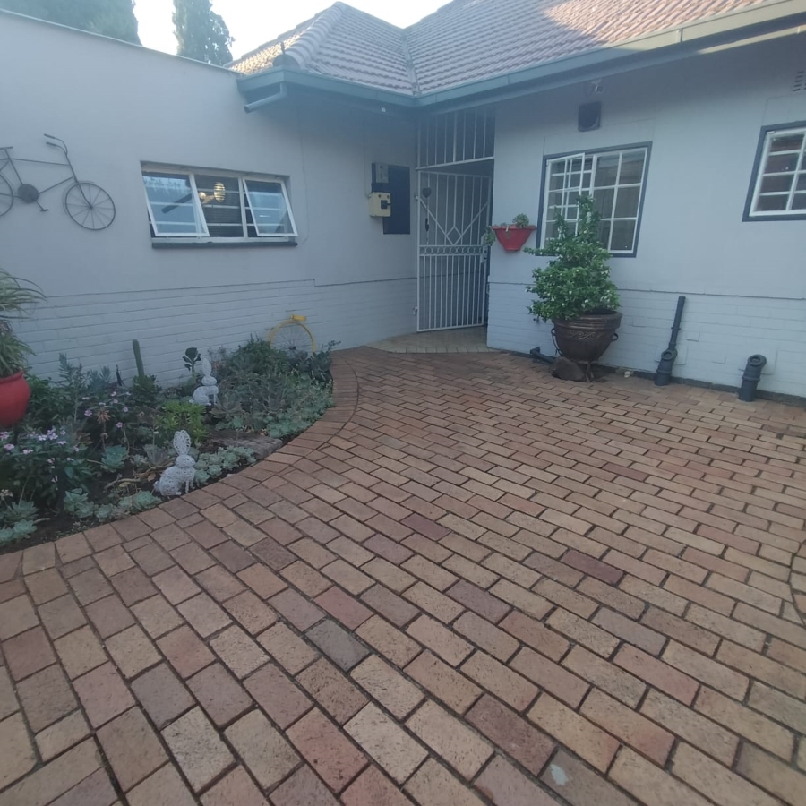3 Bedroom Property for Sale in Three Rivers Gauteng