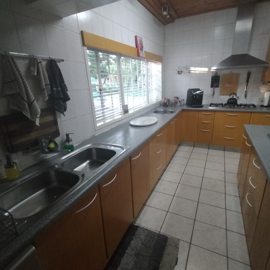 3 Bedroom Property for Sale in Three Rivers Gauteng