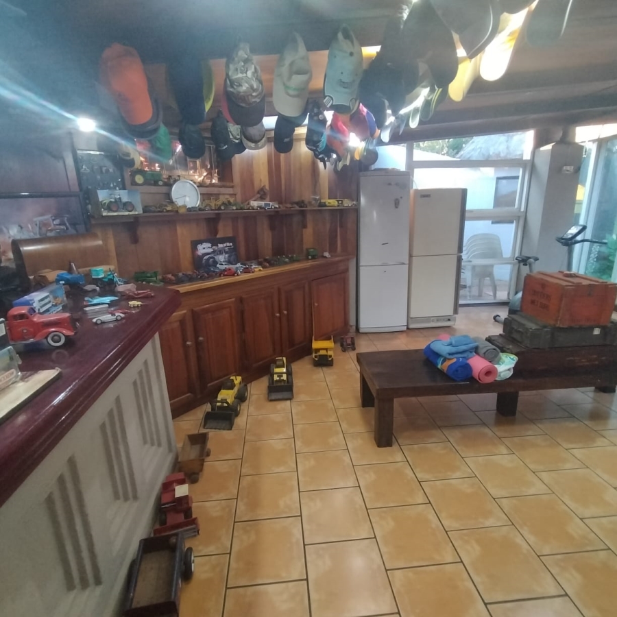 3 Bedroom Property for Sale in Three Rivers Gauteng