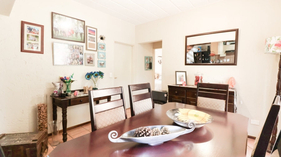 2 Bedroom Property for Sale in Douglasdale Gauteng