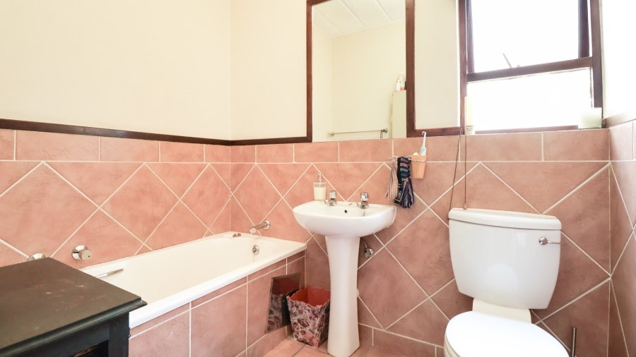 2 Bedroom Property for Sale in Douglasdale Gauteng