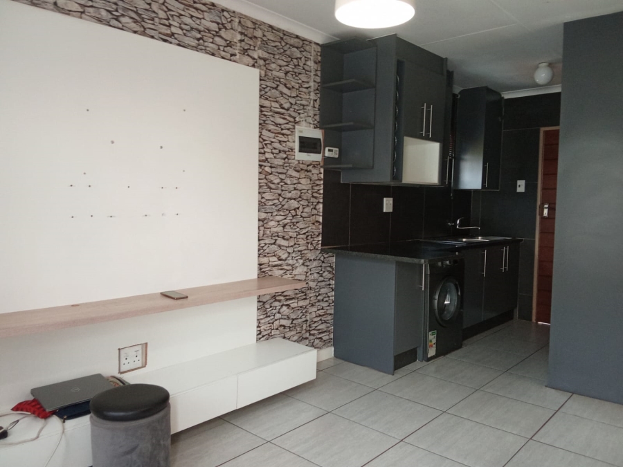 2 Bedroom Property for Sale in Sky City Gauteng