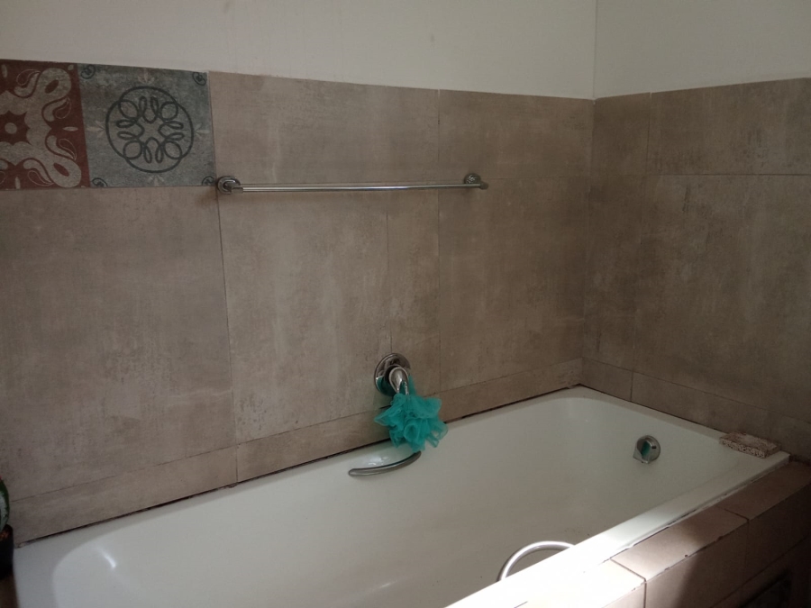 2 Bedroom Property for Sale in Sky City Gauteng