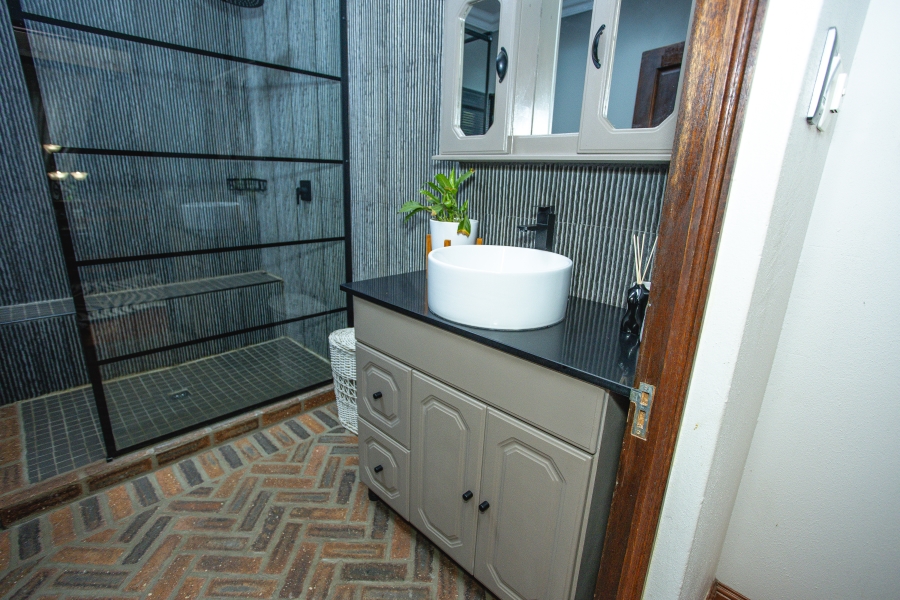 4 Bedroom Property for Sale in Henley on Klip Gauteng