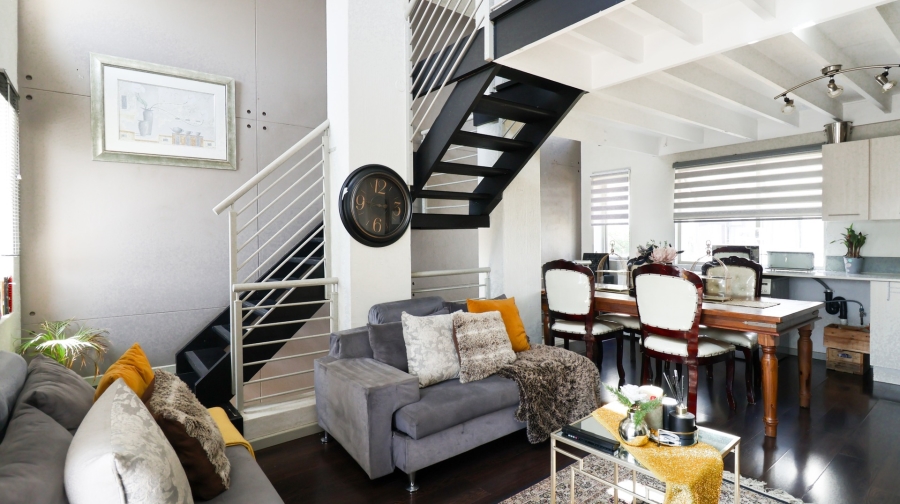 2 Bedroom Property for Sale in Beverley Gauteng