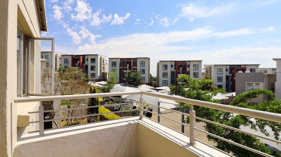 2 Bedroom Property for Sale in Beverley Gauteng